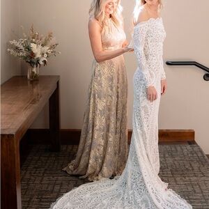 Bloomingdale’s 0 dress only worn once to wedding. Best Dress Ever!